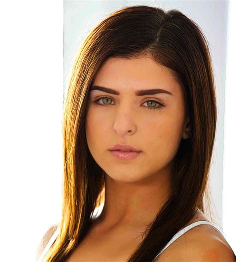 leah gotti wiki|Leah Gotti: Bio, Height, Weight, Age, Measurements.